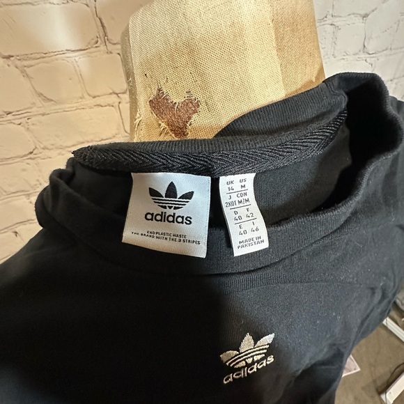 Adidas Adicilor Essentials Women's Black Crop Top - Picture 7 of 7